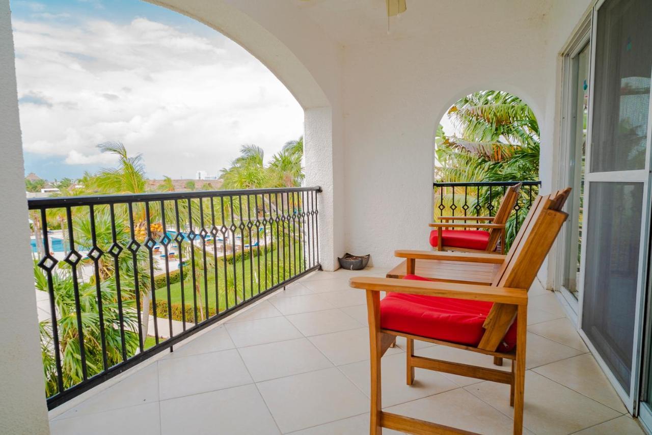 Oceanfront Condo At Voted Best Cancun Sandy Beach Bagian luar foto