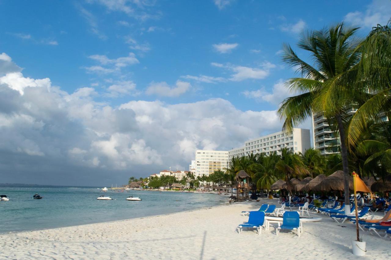 Oceanfront Condo At Voted Best Cancun Sandy Beach Bagian luar foto